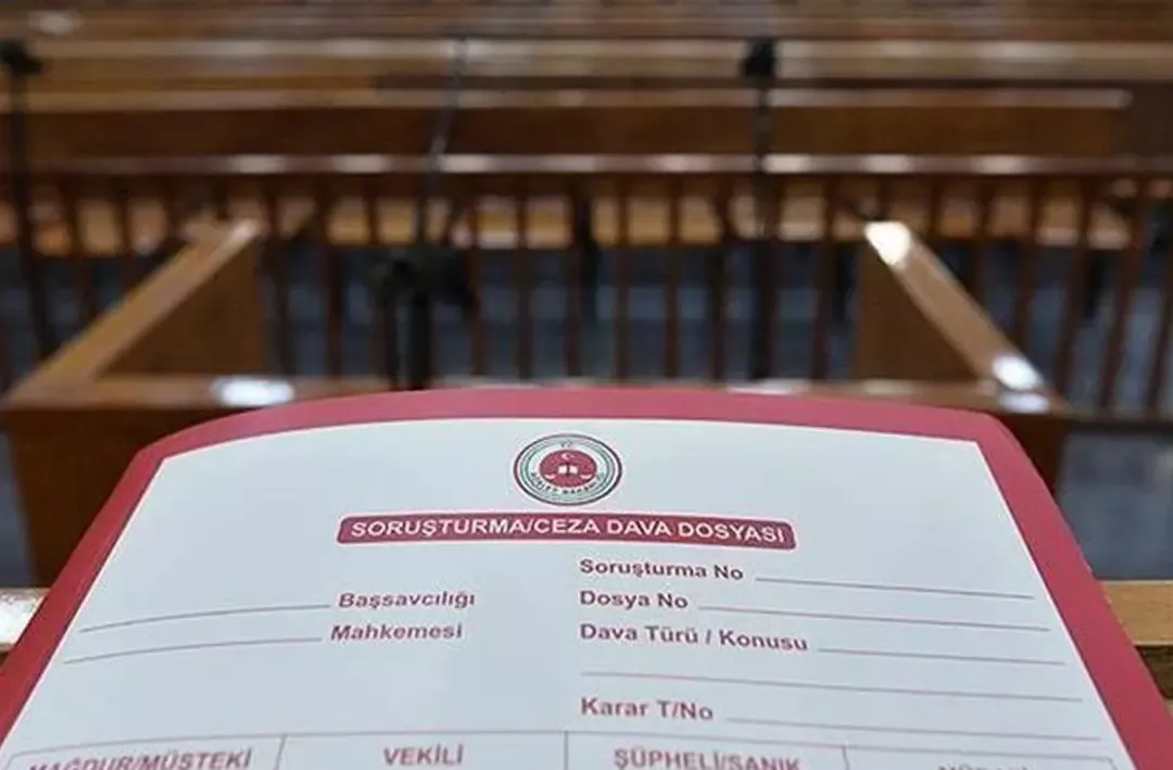 İstanbul Başsavcılığı'ndan Boykot Çağrılarına Soruşturma: CHP Lideri Özel'in Desteği Tartışma Yarattı