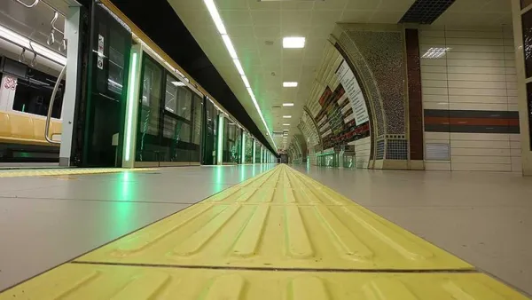 Taksim Metro İstasyonu, İntihar Girişimi Nedeniyle Geçici Olarak Kapandı